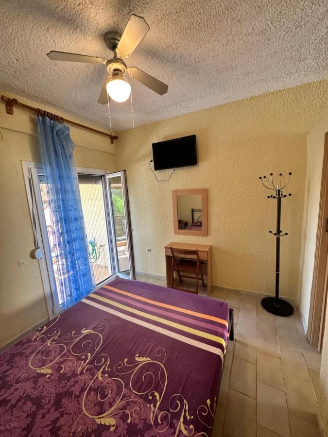 Villa Panorama Studios Посиди Екстериор снимка